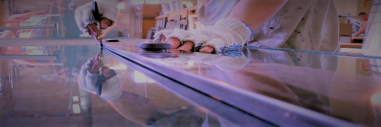 Slider, Glass Cutting Service in Uxbridge, Cowley, UB8