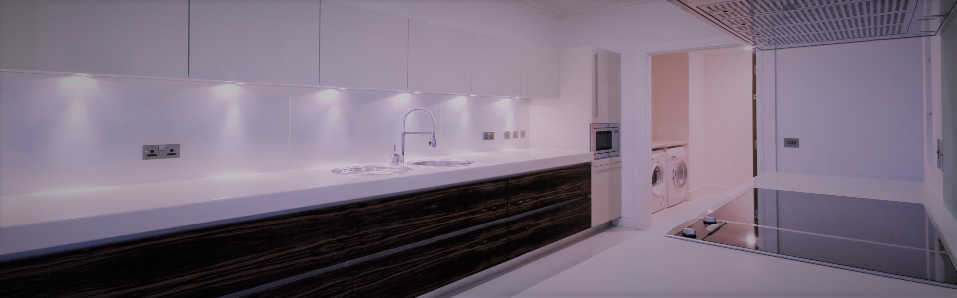 Slider, Glass Splashbacks Installed in Uxbridge | Kitchen & Bathroom Styles